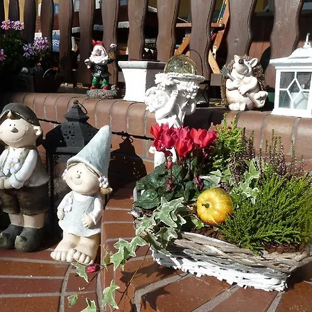 Casa de hóspedes Gaestehaus Am Schlosspark 3*