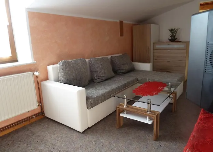 Casa de hóspedes Gaestehaus Am Schlosspark 3*